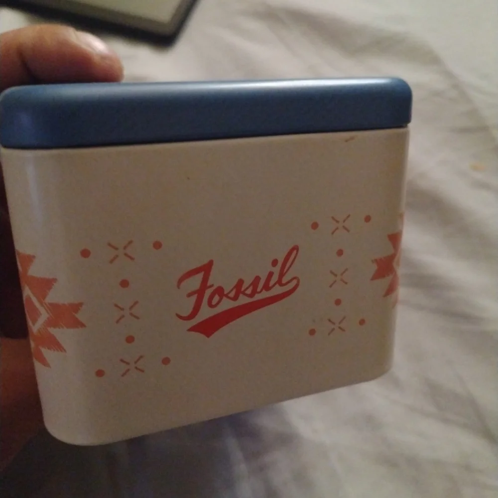 Watch - Picture 8 of 8